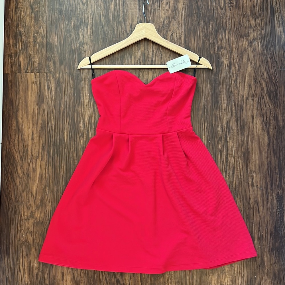 NWT - Red Sweetheart Neck Strapless Red Forever 21 Dress